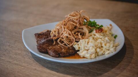 zwiebelrost-kaesspatzn